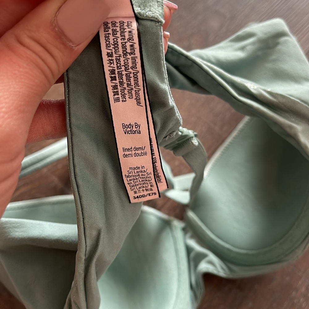 Victoria’s secret Bra 34DD Green Blue Lined Demi Style - Picture 7 of 8